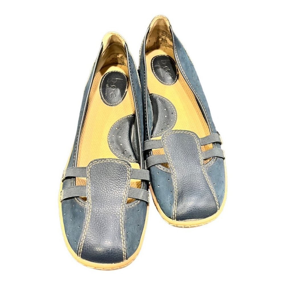 B. O. C.  Born Women's Navy Blue Leather & Suede Flat Elastic Strap Size 8.5